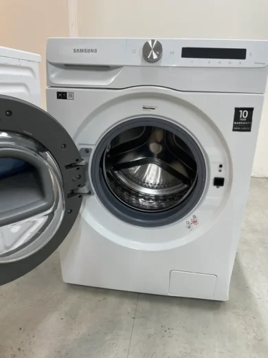 Samsung Eco Bubble  Samsung AddWash 9kg